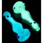 Smoke in the Dark - 4.5 Glow in The Dark Fritted Glass Hand Pipe New